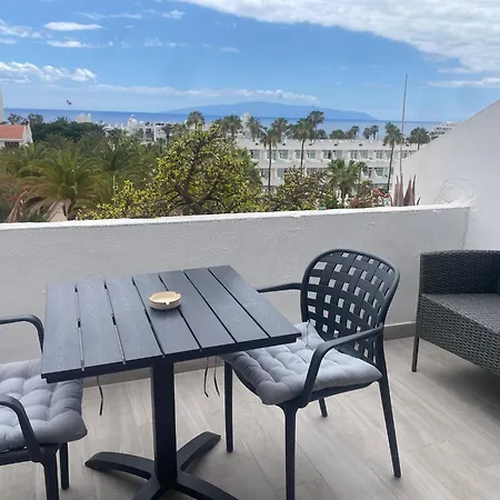 Garden Seaview Americas * Playa Feñabe