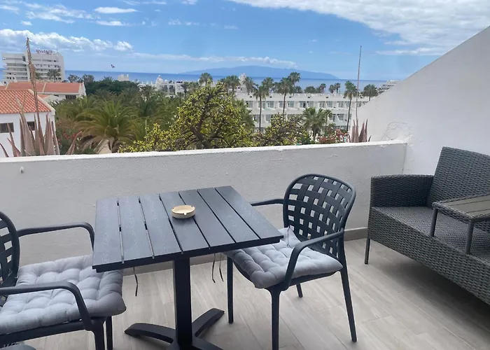 Garden Seaview Americas * Playa Feñabe